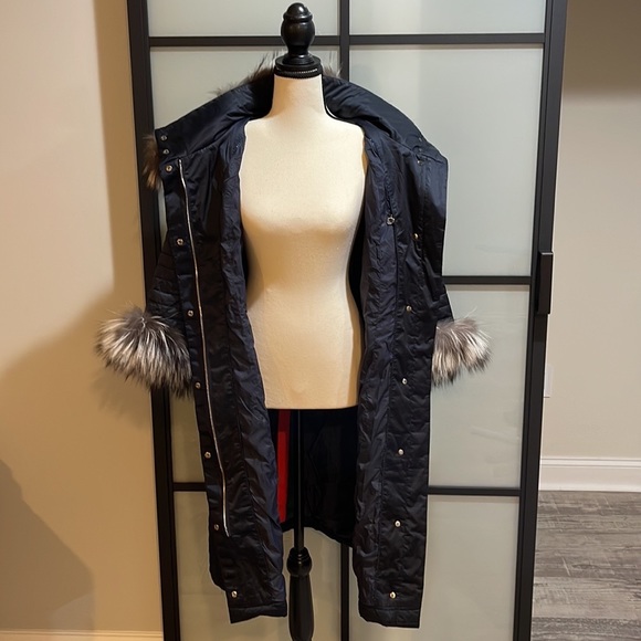 Quilted coat with fur trim size S - Picture 15 of 16